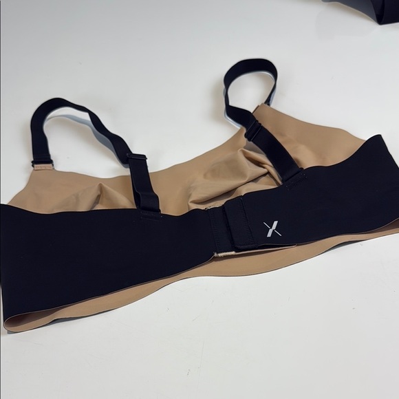 Knix Black Smooth Everyday Evolution Bralette Bra Women's Size 7 - Picture 1 of 4